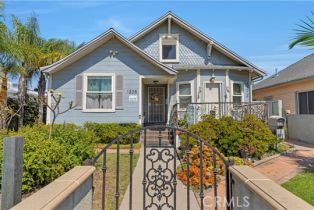 Residential Income, 1208 Linden ave, Long Beach, CA 90813 - 7