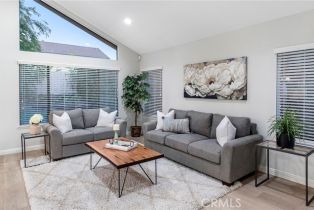 Single Family Residence, 13 GLORIETA, Irvine, CA 92620 - 2