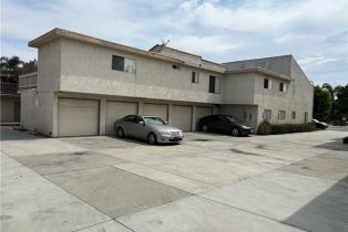 Residential Income, 16771 Green ln, Huntington Beach, CA 92649 - 6