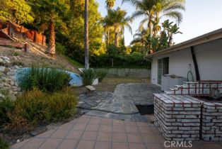 Single Family Residence, 20528 Miranda Place, Woodland Hills, CA 91367 - 35