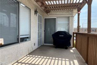 Residential Income, 16781 Green ln, Huntington Beach, CA 92619 - 5