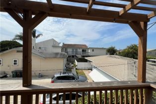 Residential Income, 16781 Green ln, Huntington Beach, CA 92619 - 6