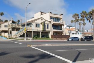 Residential Income, 720 Pacific Coast HWY, Huntington Beach, CA  Huntington Beach, CA 92648