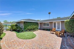 Single Family Residence, 2015 Tahuna, Corona Del Mar, CA 92625 - 5