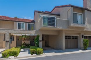 Condominium, 36 Stanford CT, Irvine, CA  Irvine, CA 92612