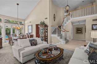 Single Family Residence, 2221 Ventia, Tustin, CA 92782 - 2