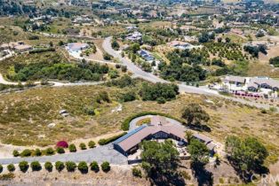 Residential Income, 38270 Calaveras rd, Temecula, CA 92592 - 9