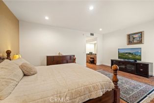 Condominium, 14923 Moorpark st, Sherman Oaks, CA 91403 - 23