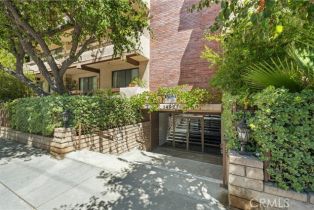 Condominium, 14923 Moorpark st, Sherman Oaks, CA 91403 - 7