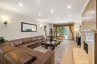 Condominium, 14923 Moorpark ST, CA  , CA 91403