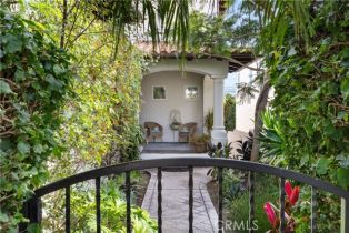 Single Family Residence, 700 Avenue C, Redondo Beach, CA 90277 - 2