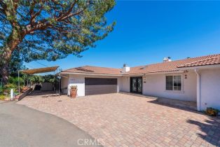 Single Family Residence, 323 Del Giorgio rd, Anaheim Hills, CA 92808 - 2