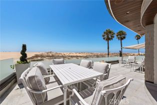 Single Family Residence, 126 East Oceanfront, Newport Beach, CA 92661 - 22