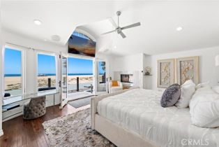 Single Family Residence, 126 East Oceanfront, Newport Beach, CA 92661 - 26