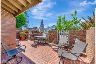 Single Family Residence, 1908 Pine st, Huntington Beach, CA 92648 - 5