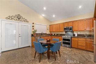 Single Family Residence, 22701 Hannah ct, Corona, CA 92883 - 12