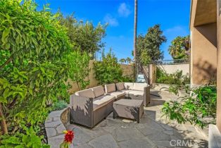 Single Family Residence, 316 Goldenwest st, Huntington Beach, CA 92648 - 34