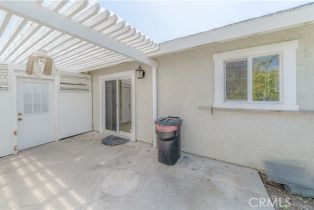 Residential Income, 526 17th st, Huntington Beach, CA 92648 - 9