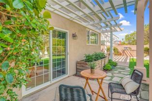 Single Family Residence, 17307 Apel ln, Huntington Beach, CA 92649 - 15