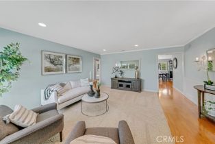 Single Family Residence, 17307 Apel ln, Huntington Beach, CA 92649 - 19