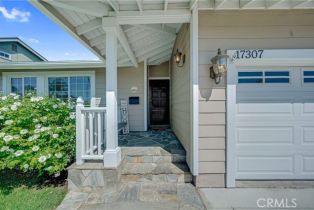 Single Family Residence, 17307 Apel ln, Huntington Beach, CA 92649 - 3