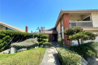 Single Family Residence, 18934 Mount Cimarron st, Huntington Beach, CA 92708 - 4