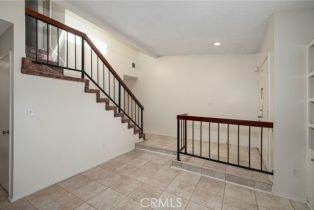 Condominium, 1407 Camelot dr, Corona, CA 92882 - 5