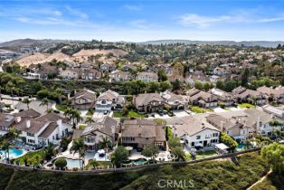 Single Family Residence, 25921 Cedarbluff ter, Laguna Hills, CA 92653 - 69