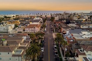 Single Family Residence, 301 2nd st, Huntington Beach, CA 92648 - 36