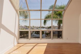 Single Family Residence, 16061 Surprise ln, Huntington Beach, CA 92649 - 4