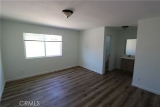 Residential Income, 2501 Florida st, Huntington Beach, CA 92648 - 7