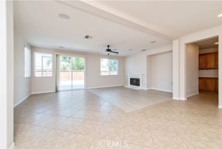 Single Family Residence, 11060 Sweetgum st, Corona, CA 92883 - 9