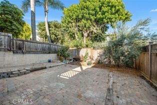 Single Family Residence, 1070 Noria st, Laguna Beach, CA 92651 - 31