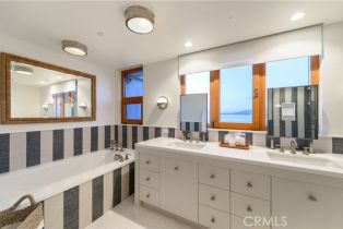 Single Family Residence, 1901 Ocean way, Laguna Beach, CA 92651 - 12