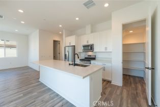 Condominium, 143 Culture, Irvine, CA 92618 - 4