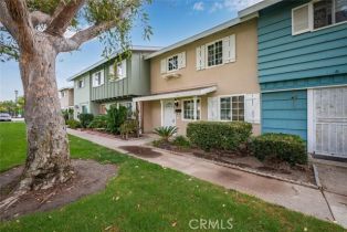 Condominium, 19855 Coventry lane, Huntington Beach, CA 92646 - 2