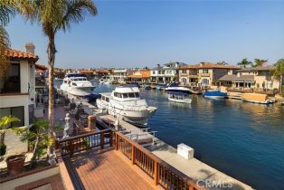 Single Family Residence, 16592 Grimaud ln, Huntington Beach, CA 92649 - 31