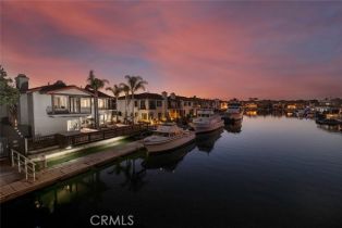 Single Family Residence, 16592 Grimaud LN, Huntington Beach, CA  Huntington Beach, CA 92649