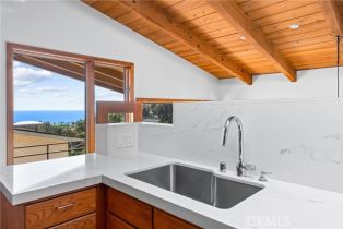 Single Family Residence, 967 Meadowlark ln, Laguna Beach, CA 92651 - 26