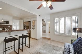 Condominium, 43 Glenhurst, Irvine, CA 92604 - 2