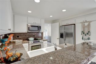 Condominium, 43 Glenhurst, Irvine, CA 92604 - 7