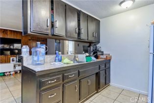 Residential Income, 1700 Pacific ave, Long Beach, CA 90813 - 26