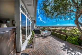 Single Family Residence, 1105 E Balboa blvd, Newport Beach, CA 92661 - 4