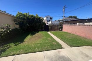 Single Family Residence, 1107 Florida st, Huntington Beach, CA 92648 - 17