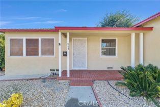 Single Family Residence, 913 Lincoln ave, Corona, CA 92882 - 4