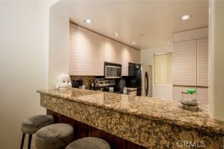 Condominium, 2253 Martin, Irvine, CA 92612 - 7