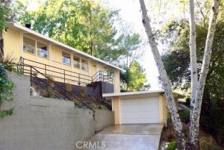 Single Family Residence, 1820 La Loma RD, Pasadena, CA  Pasadena, CA 91105