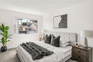 Condominium, 8 Palamedes, Irvine, CA 92604 - 13