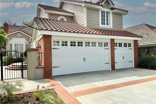 Single Family Residence, 19375 Woodlands DR, Huntington Beach, CA  Huntington Beach, CA 92648