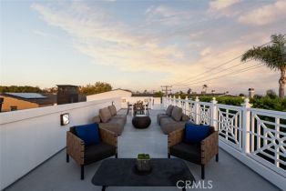 Single Family Residence, 1603 Cliff dr, Newport Beach, CA 92663 - 25